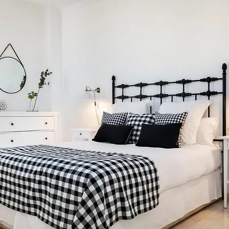Appartement Magno Alfareria - Private Parking Included *